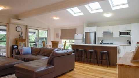 'RIVERSIDE RETREAT' 544 Ocean Drive, North Haven - VIC Tourism 3