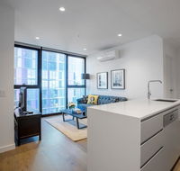  HollywoodDream2Bd2Bth lv38 Free tram Mel CBD - VIC Tourism