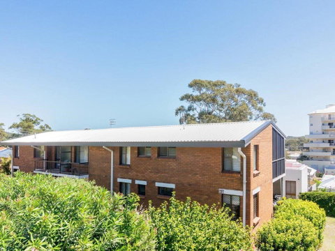 1 'BAHIA', 47 RONALD AVE - GREAT LOCATION WITH FILTERED WATER VIEWS - VIC Tourism 1