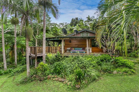 1 Bedroom Home Surrounded By Nature - VIC Tourism 0