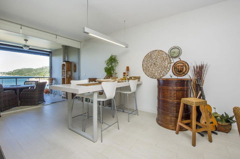 1 Bright Point Apartment 2303 - VIC Tourism 2