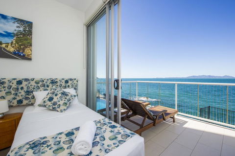 1 Bright Point Apartment 5102 - VIC Tourism 3