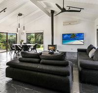 1 Oak - Rye Back Beach Accommodation - VIC Tourism