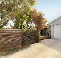 1/882 David Low Way Marcoola - 500 Bond Linen included pet friendly - VIC Tourism