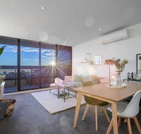 107 Light Filled Cozy Apt in the Heart of St Kilda - VIC Tourism