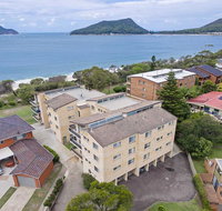 12 'The Helm' 22 Voyager Close - unit in Little Beach with direct access to Shoal Bay Beach - VIC Tourism