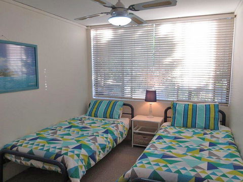 13 'Harbourside', 3-7 Soldiers Point Road - Fantastic Waterfront Unit - VIC Tourism 3