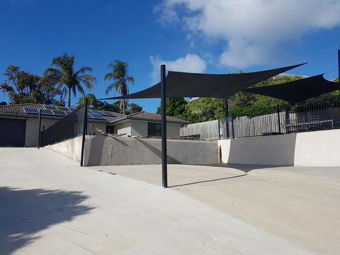 13 Coora Court - Sleeps 6, Pool, Air Con, Pets - VIC Tourism 3