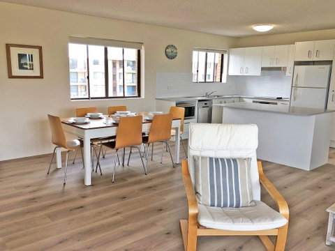 15 'Intrepid', 3 Intrepid Close - Right On The Beachfront - VIC Tourism 3