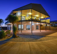 16 Crevalle Way - Fantastic House with Gulf Views - VIC Tourism