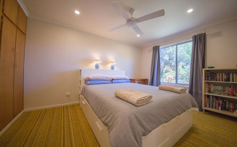 17 Broadbeach Drive - Free WiFi! - VIC Tourism 2