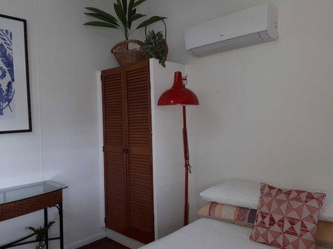 19 Grimshaw - VIC Tourism 3