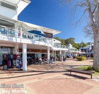 2 'Tradewinds' 110 Victoria Parade - fantastic unit with waterviews  close to the Marina - VIC Tourism