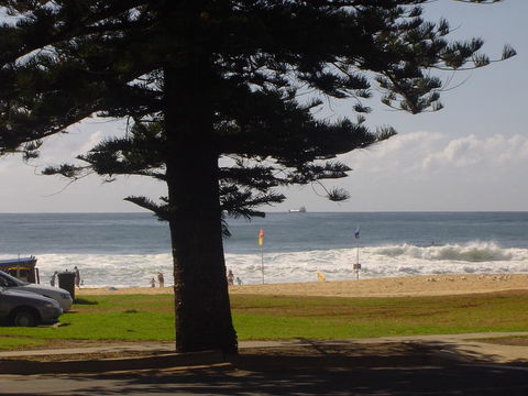 2 Austinmer Apartment - VIC Tourism 0