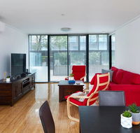 2 Bed/2 Bath Apartment Amazing Location - VIC Tourism