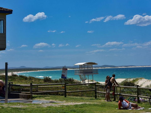 20 Booneroo - Walk To The Beach - VIC Tourism 1