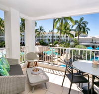 2121 BEACH CLUB