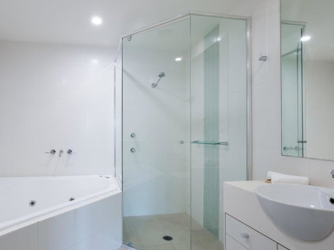 245 'Pacific Blue', 265 Sandy Point Rd - Air Conditioned Unit With Resort Facilities And Linen Supplied - VIC Tourism 3