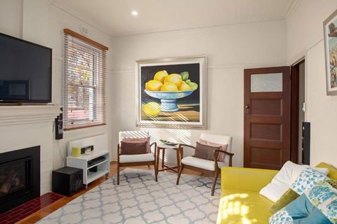 Boutique Stays - Cherrybombe - VIC Tourism 0