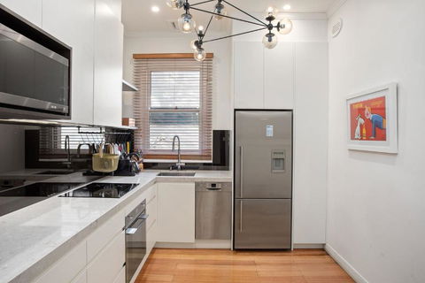 Boutique Stays - Cherrybombe - VIC Tourism 3
