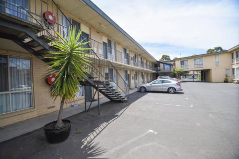 Dandenong Motel - VIC Tourism 3