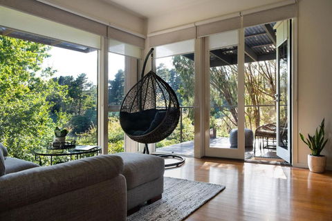 Daylesford Spa Villa 5 - VIC Tourism 1