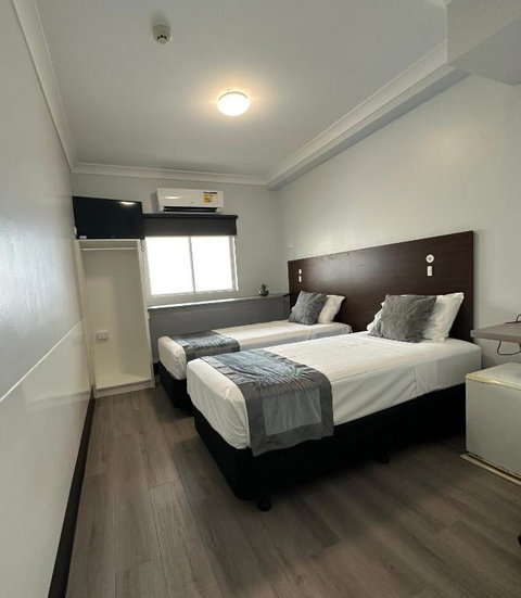 DCH On Mitchell - VIC Tourism 0
