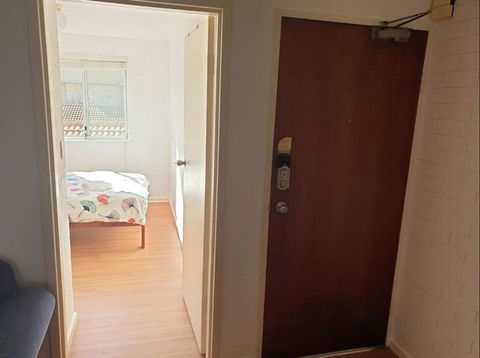 Dana-Private Room In A 3-Bedroom Apartment-3 - VIC Tourism 1