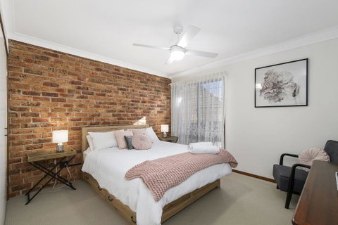 29a Ballina Crescent, Port Macquarie - VIC Tourism 2