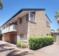 3 'Ambleside' 9 Shoal Bay Avenue - air con WIFI and close to the water and Shoal Bay shops - VIC Tourism