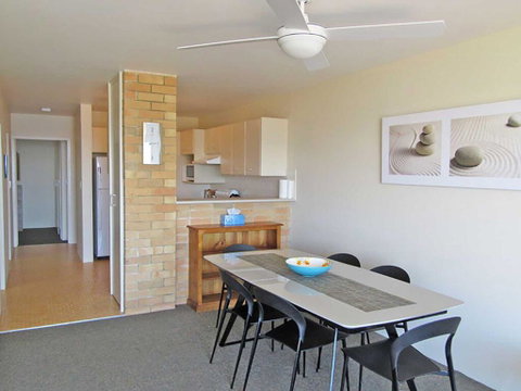 3 'Collendina', 19 Kurrawa Close - Position And Water Views - WOW - VIC Tourism 2