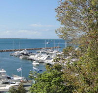 3 'Paradiso' 4 Laman Street - aircon pool heart of town water views - VIC Tourism