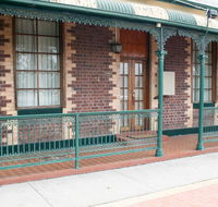 34 on Emily - VIC Tourism