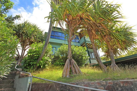 38 Pacific Terrace, Coolum Beach - Linen Supplied - VIC Tourism 2