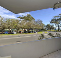 4 'Fleetwood' 63 Shoal Bay Rd - Air conditioned unit with magnificent water views - VIC Tourism