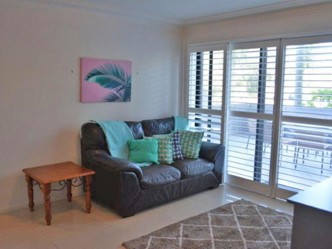 4 'Florentine' 11 Columbia Close - Spectacular Views And Air Conditioning - VIC Tourism 2
