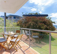 4 'Villa Ellisa' 10 Columbia Close - beautiful unit with beautiful water views at Little Beach - VIC Tourism