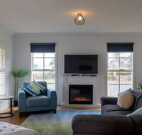 5 Bedroom Close to Beach and Moorpanyal Park - VIC Tourism
