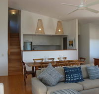 5 ON COAST - VIC Tourism