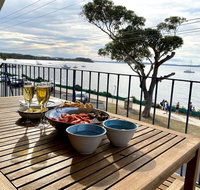 6 'SHOAL TOWERS' 11 SHOAL BAY RD - STUNNING WATER VIEWS  PERFECT LOCATION - VIC Tourism