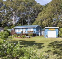 681 Murramarang Rd - Retro Beach Cottage - VIC Tourism