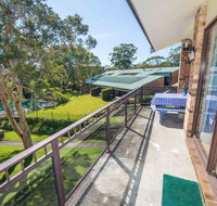 73 'Bay Parklands' 2 Gowrie Avenue - solar heated pool spa tennis court  views - VIC Tourism