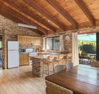 75 River Rd - Tabourie Hideaway - VIC Tourism