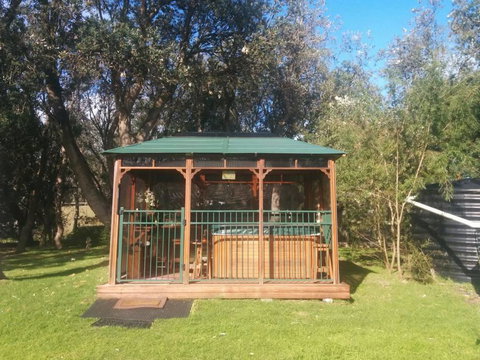 90 Mile Beach Escape - VIC Tourism 2