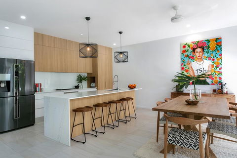 94 Northhouse - Beachside Luxury In Palm Cove - VIC Tourism 2