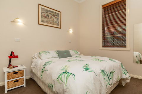 94Best Apartments - VIC Tourism 1