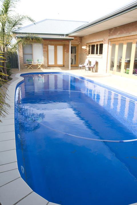 94Best Apartments - VIC Tourism 3