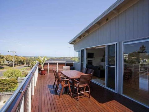 A Beautiful Beach House Torquay - VIC Tourism 0