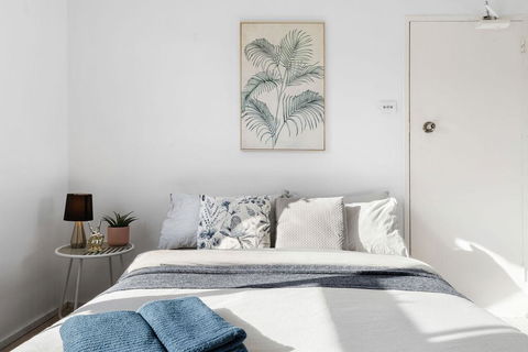 A Bright & Comfy Beach Studio, 5min Walk To Bondi Beach - VIC Tourism 3