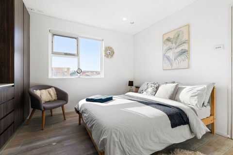 A Bright & Comfy Beach Studio, 5min Walk To Bondi Beach - VIC Tourism 0